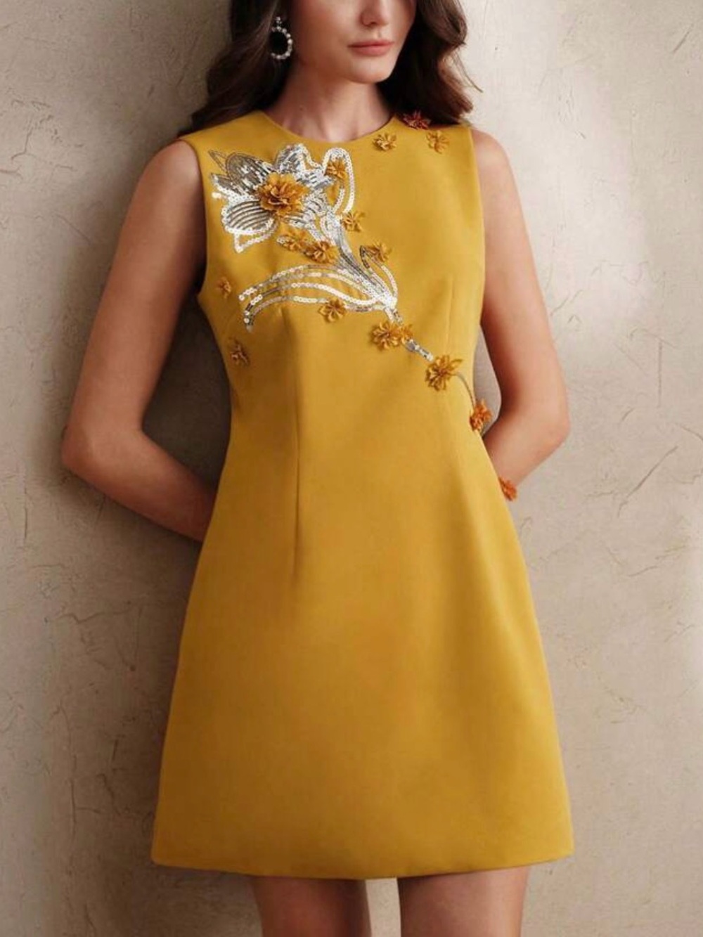 NWT Sequin Embroidered Shift Dress Sleeveless Mini in Yellow Gold Silver, 12